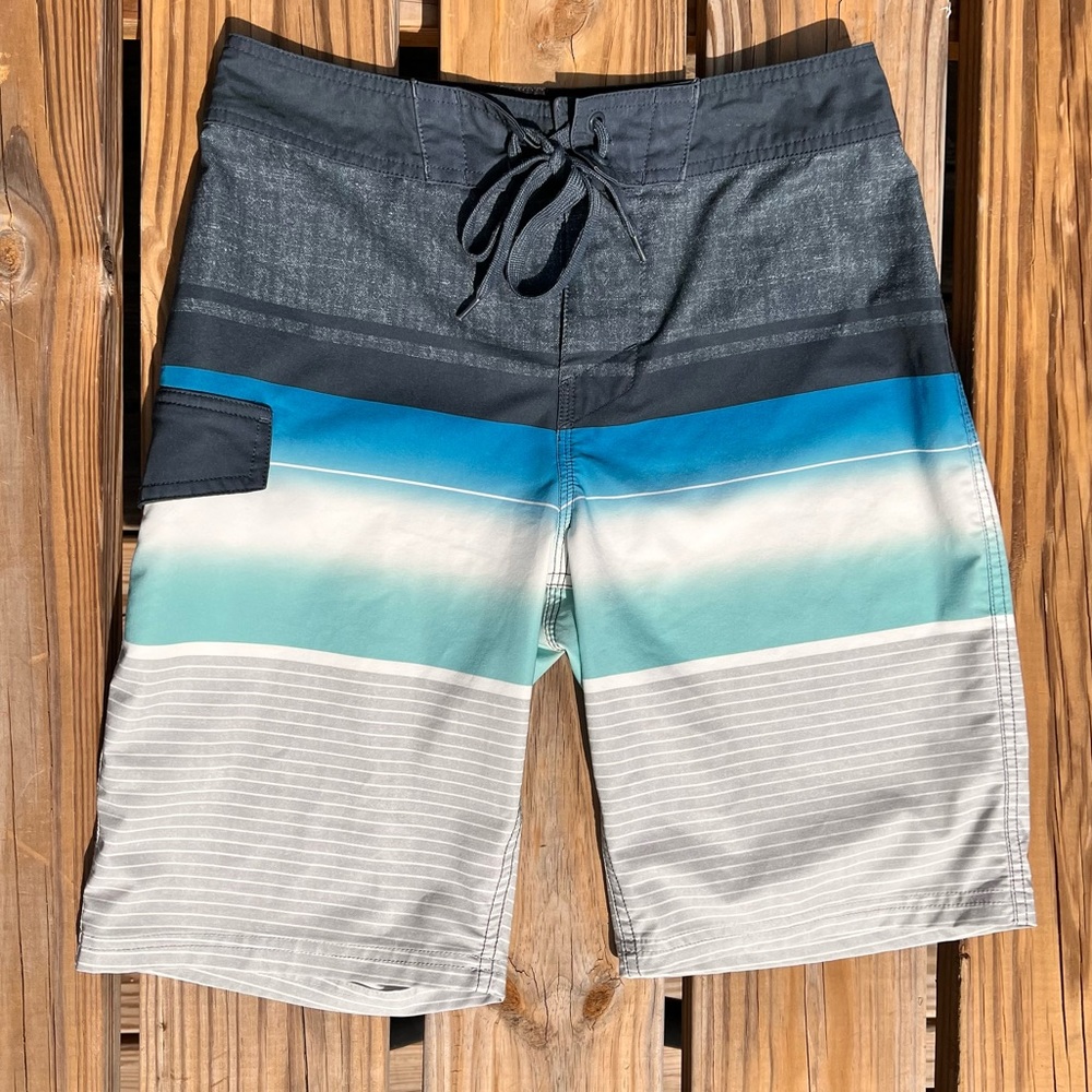 - Sonoma Sz S Ombré Stripe Board Shorts! EUC!